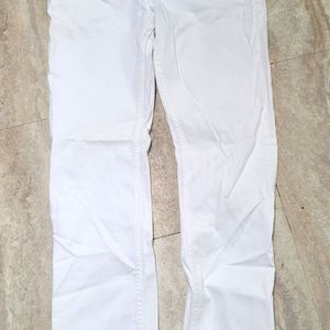 Banana Republic Slim Fit White Stretch Jeans 34 x 32